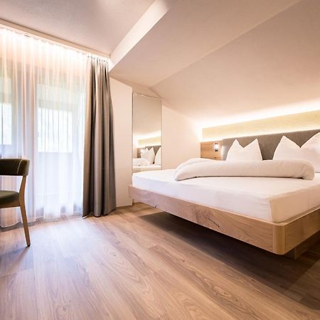 Hotel Sigmunderhof Chienes Ngoại thất bức ảnh